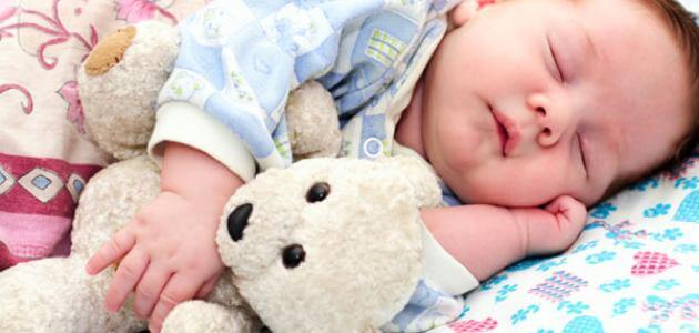 طريقة تنظيم نوم الرضيع