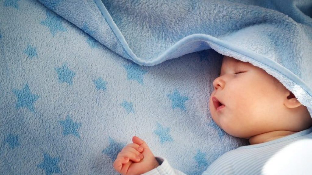 كيف انظم نوم الرضيع